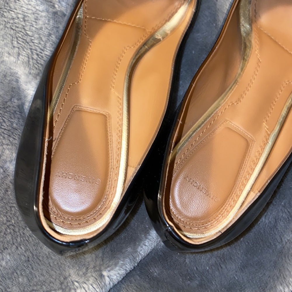 Givenchy - Picture 6 of 13